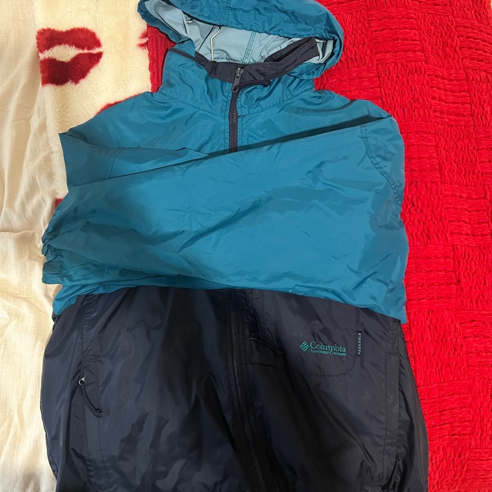 lightweight stackable columbia jacket